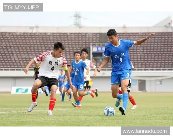 武汉足球队近期表现分析与未来发展展望