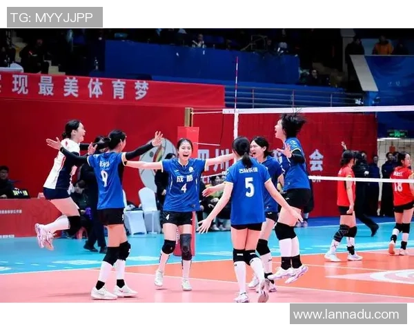 成都排球队创新高排球配合排名再攀新峰展现团队实力与默契 成都排球队创新高排球配合排名再攀新峰展现团队实力与默契